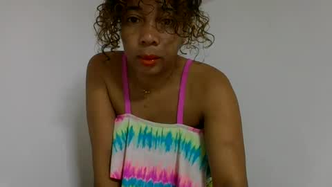 Snapshot of olinaa chatting on 6, 7, 2026 olinaa online show from 6, 7, 2026