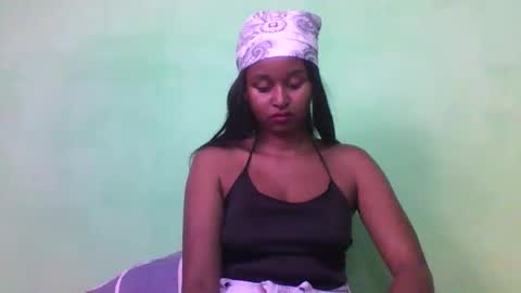 olinah610 online show from 14, 11, 2025