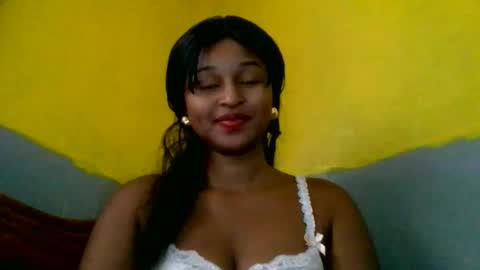 Snapshot of olinah610 chatting on 1, 3, 2026 olinah610 online show from 1, 3, 2026