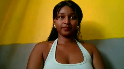 Snapshot of olinah610 chatting on 2, 3, 2026 olinah610 online show from 2, 3, 2026