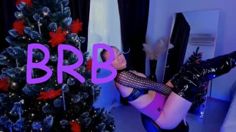 oliva_candy online show from 26, 1, 2025