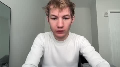 Snapshot of oliver_beck chatting on 2, 3, 2025 Oliver Beck online show from 2, 3, 2025