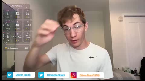 Snapshot of oliver_beck chatting on 9, 9, 2025 Oliver Beck online show from 9, 9, 2025