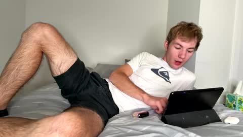 Snapshot of oliver_beck chatting on 2, 10, 2025 Oliver Beck online show from 2, 10, 2025