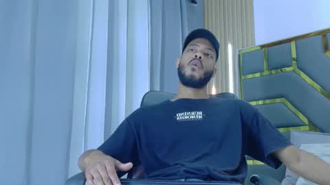 Oliver online show from 22, 3, 2026