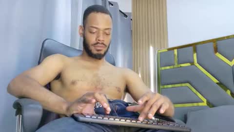 Oliver online show from 24, 4, 2026