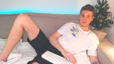 Oliver online show from 7, 1, 2025