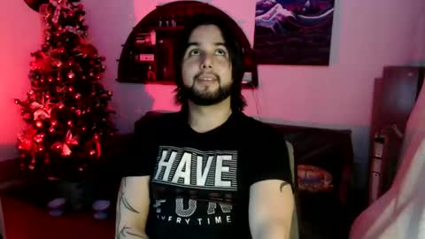 oliver_laid_2023 online show from 20, 12, 2025