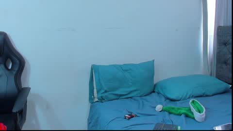 oliver_smith_2 online show from 24, 12, 2024