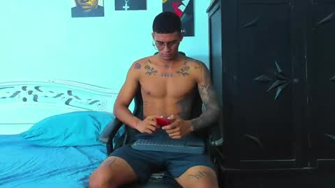 Snapshot of oliver_smith_2 chatting on 16, 5, 2026 oliver_smith_2 online show from 16, 5, 2026