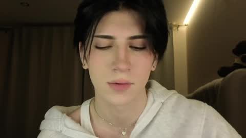 oliver online show from 2, 4, 2026