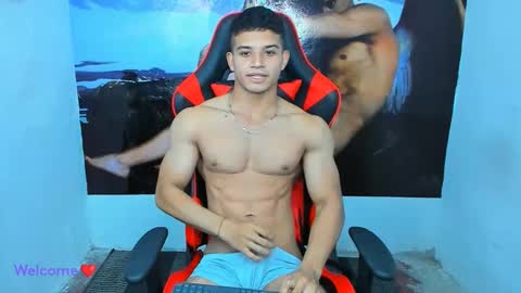 Snapshot of oliver_thompsson chatting on 26, 12, 2024 oliver thompsson online show from 26, 12, 2024