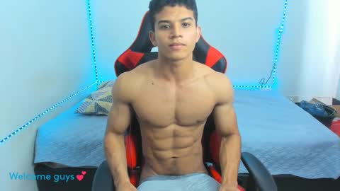 Snapshot of oliver_thompsson chatting on 13, 1, 2025 oliver thompsson online show from 13, 1, 2025