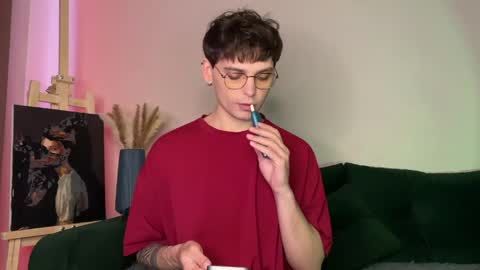 Snapshot of oliverlawrence chatting on 5, 6, 2026 oliverlawrence online show from 5, 6, 2026