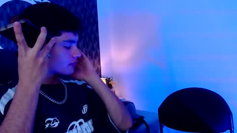 Snapshot of olivermorgan69 chatting on 10, 2, 2025 Oliver online show from 10, 2, 2025