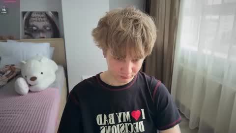 Snapshot of olivertasty chatting on 13, 6, 2026 oliver online show from 13, 6, 2026