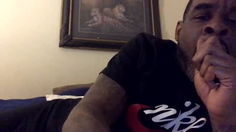 olivertwist1273 online show from 9, 2, 2025