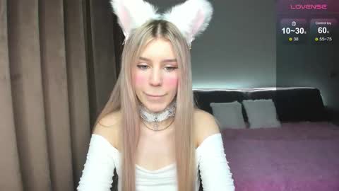 Olivia online show from 25, 11, 2025