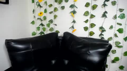 Snapshot of olivia_02 chatting on 7, 7, 2026 OLIVIA online show from 7, 7, 2026
