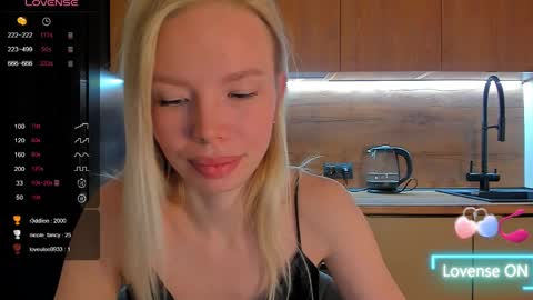 Olivia 3 online show from 10, 4, 2026