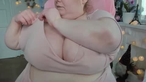 Olivia Gold online show from 16, 2, 2025