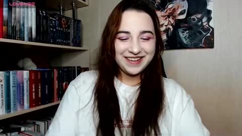 Snapshot of olivia_defo chatting on 4, 12, 2025 olivia_defo online show from 4, 12, 2025
