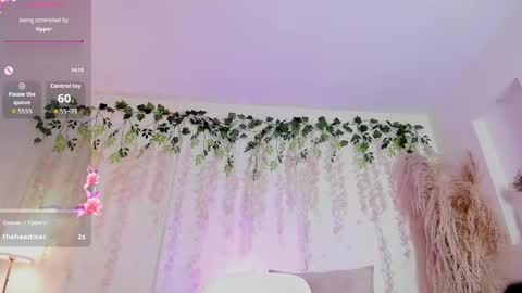 olivia_dluxe online show from 3, 2, 2026