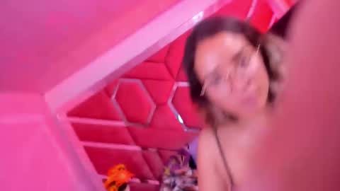 Snapshot of olivia_fox69 chatting on 8, 5, 2026 OLIVIA online show from 8, 5, 2026