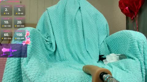 Olivia Hi guys Follow me  online show from 2, 4, 2026