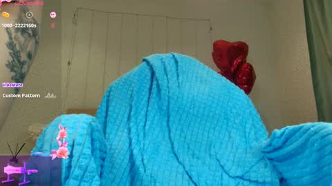 Snapshot of olivia_k_ chatting on 19, 4, 2026 Olivia Hi guys Follow me online show from 19, 4, 2026