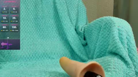Snapshot of olivia_k_ chatting on 12, 5, 2026 Olivia Hi guys Follow me online show from 12, 5, 2026