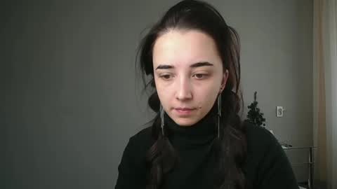 Olivia online show from 17, 2, 2025