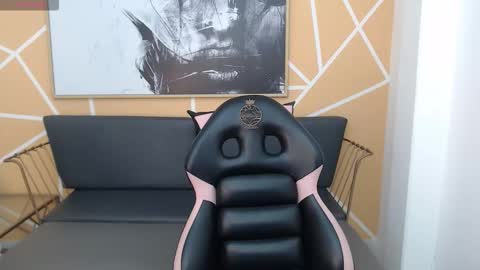 Olivia online show from 5, 2, 2026