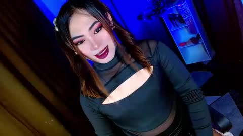 Miss OLIVIA online show from 9, 9, 2025