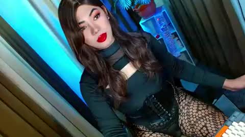 Miss OLIVIA online show from 22, 10, 2025