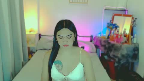 Snapshot of olivia_xxo chatting on 25, 7, 2026 olivia_xxo online show from 25, 7, 2026