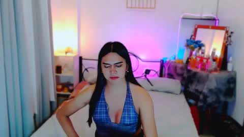 Snapshot of olivia_xxo chatting on 28, 7, 2026 olivia_xxo online show from 28, 7, 2026