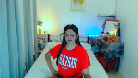 Snapshot of olivia_xxo chatting on 6, 8, 2026 olivia_xxo online show from 6, 8, 2026