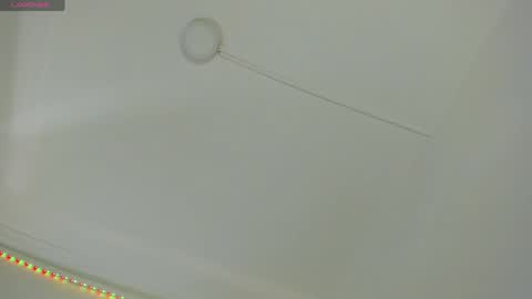 Olivia Evangelista online show from 8, 4, 2026