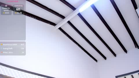 Snapshot of oliviaburningmilf chatting on 18, 1, 2025 Olivia Burning online show from 18, 1, 2025