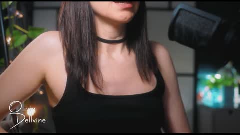 Olivia online show from 9, 2, 2025