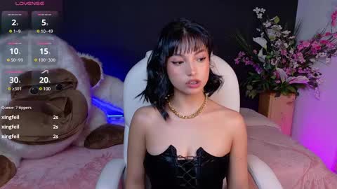 Snapshot of oliviamcneill chatting on 31, 1, 2025 Olivia Mcneill online show from 31, 1, 2025