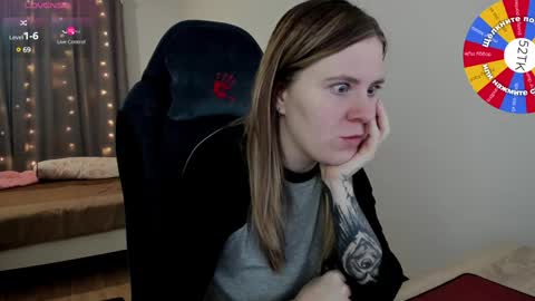 . online show from 30, 1, 2025