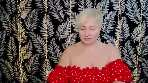 Kelly online show from 8, 2, 2025