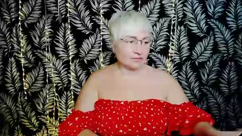 Snapshot of oliviaoskar_ chatting on 27, 6, 2026 Kelly online show from 27, 6, 2026