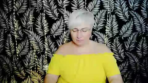 Snapshot of oliviaoskar_ chatting on 6, 7, 2026 Kelly online show from 6, 7, 2026