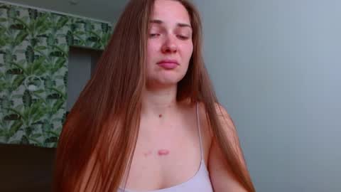 Snapshot of oliviashiny chatting on 20, 5, 2026 Olivia online show from 20, 5, 2026