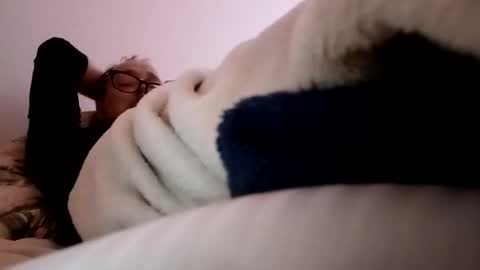 oliviassl22 online show from 14, 11, 2025