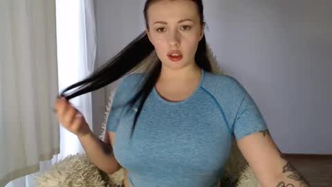 ollie_jamess online show from 30, 1, 2025