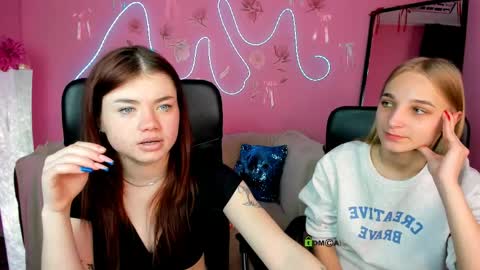 Snapshot of ollivia_dream chatting on 25, 4, 2026 Ollivia online show from 25, 4, 2026